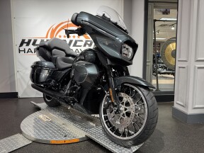 2026 Harley-Davidson® Street Glide® Limited thumb 3