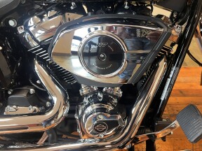 2026 Harley-Davidson Fat Boy thumb 2