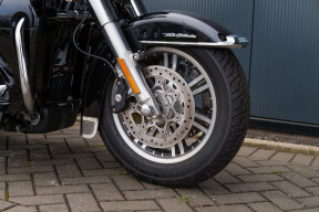 2020 Harley-Davidson® Tri Glide® Ultra  thumb 0