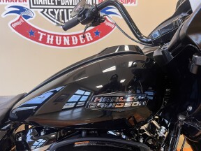 2026 Harley-Davidson Road Glide thumb 3