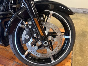 2026 Harley-Davidson Road Glide thumb 1