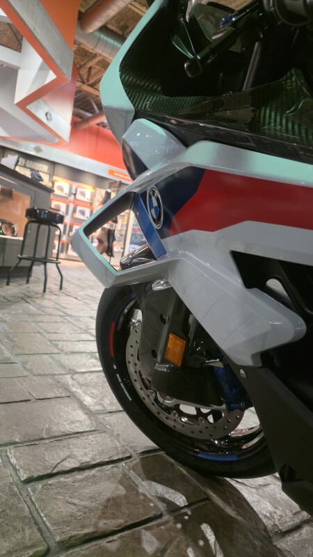 2026 BMW Motorrad S 1000 RR | $1,000 Cash Rebate, photo 9