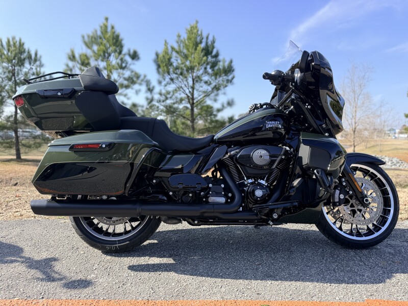 2026 Harley-Davidson® Street Glide Limited FLHXL