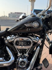 2024 Harley-Davidson® Fat Boy™ 114 Vivid Black thumb 1