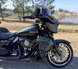 2026 Harley-Davidson® Street Glide Limited FLHXL thumb 1