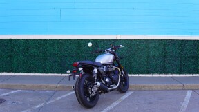 2025 Triumph Speed Twin 900 thumb 1