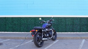 2024 Triumph Bonneville T100 Black  thumb 1