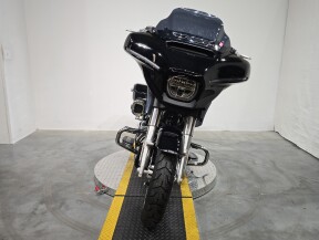 FLHX 2024 Street Glide® thumb 3