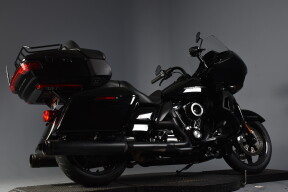 2021 Harley-Davidson® Road Glide® Limited FLTRK thumb 3