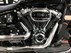 *PEACH PICK* 2024 Harley-Davidson® Fat Boy® 114 Vivid Black thumb 2