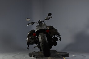 2024 Indian Motorcycle Chieftain® Limited with PowerBand Audio Package N24TCPBBAB thumb 1