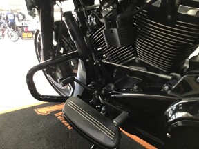 2024 Harley-Davidson® Street Glide® Vivid Black - Black Finish thumb 0
