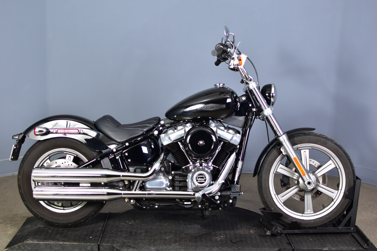 Softail Standard® | Huntington Beach Harley-Davidson®