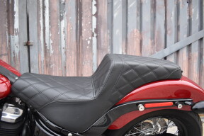 2021 Harley-Davidson® Softail Slim® FLSL thumb 2