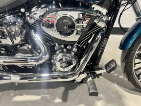 2026 Harley-Davidson® Breakout® Teal Thunder Chrome Trim  FXBR thumb 1