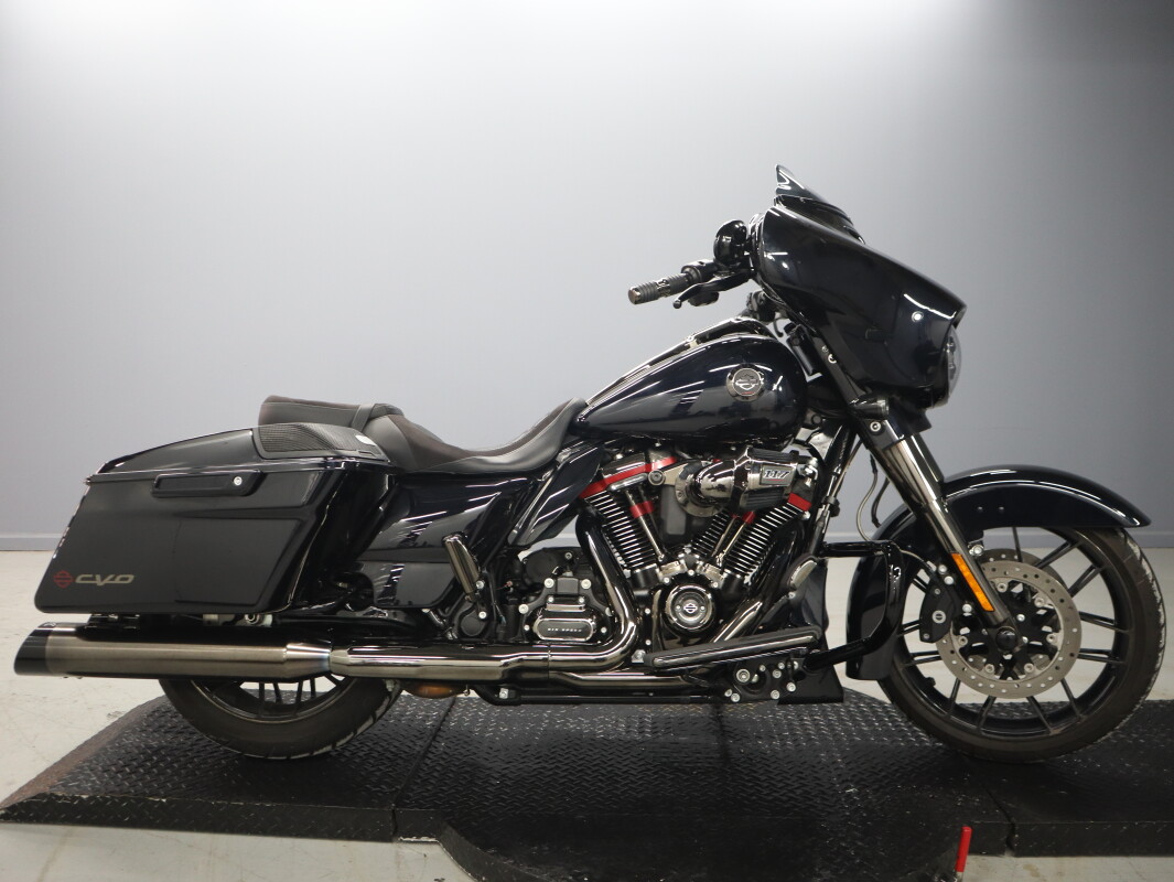 2020 Harley-Davidson® CVO™ Street Glide® FLHXSE | Old Glory Harley