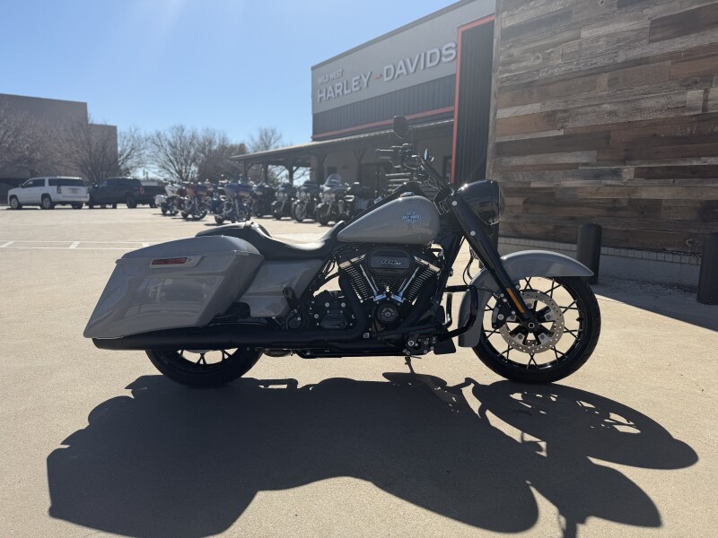 2025 Harley-Davidson® Road King® Special Billiard Gray