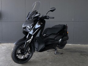 2025 YAMAHA X-MAX 300 BLACK thumb 2