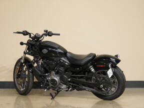 RH975 2022 Nightster™ thumb 0