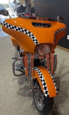 2014 Harley-Davidson® Street Glide® CUSTOM PAINT ORANGE WITH CHECKARD FLAG thumb 2
