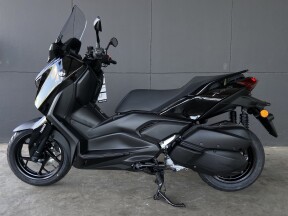 2025 YAMAHA X-MAX 300 BLACK thumb 1