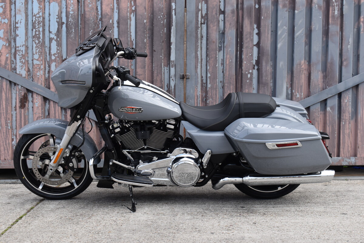 2026 Harley-Davidson® Street Glide® FLHX