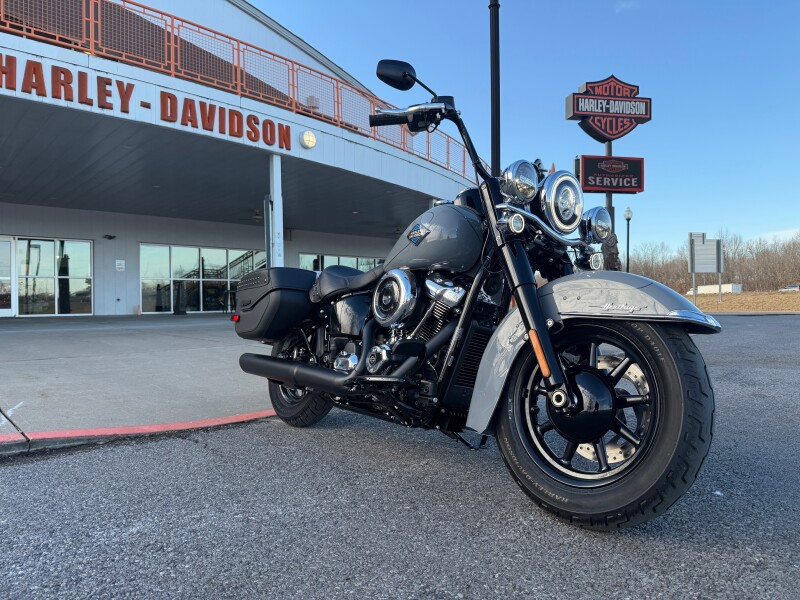 2026 Harley-Davidson® Heritage Classic Dark Billiard Gray Black Cast Wheels