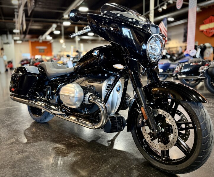 2025 BMW Motorrad R 18 B Blackstorm Metallic