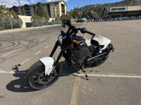 2024 LiveWire™S2 Mulholland™ thumb 1