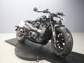 2026 Harley-Davidson® Sportster™ S RH1250S thumb 2