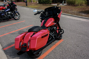 2026 Harley-Davidson® Road Glide™ FLTRX thumb 2