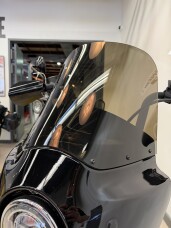 2022 Harley-Davidson® Street Bob® 114 Gauntlet Grey Metalliac thumb 1