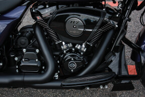 2026 Harley-Davidson® Road Glide™ FLTRX thumb 0