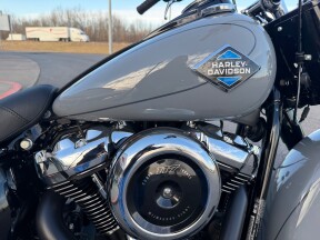 2026 Harley-Davidson® Heritage Classic Dark Billiard Gray Black Cast Wheels thumb 0