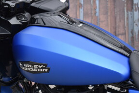 2026 Harley-Davidson® Road Glide® FLTRX thumb 3