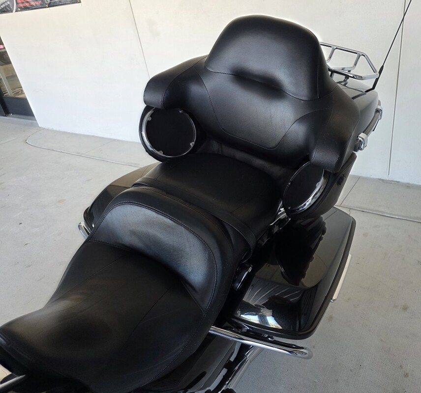 2017 Harley-Davidson® Ultra Limited, photo 12
