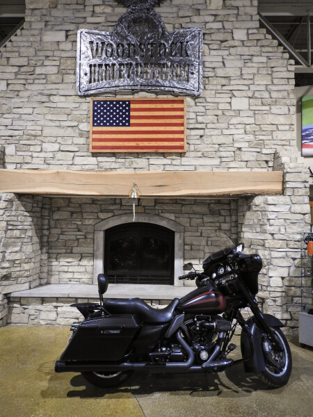 Harley-Davidson® Street Glide® 2009 FLHX BLACK DENIM