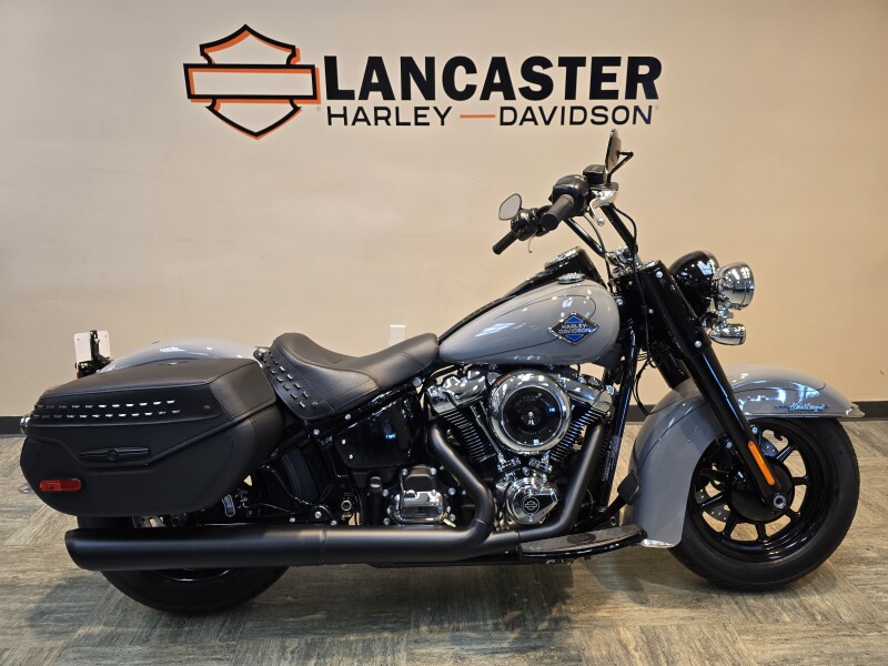 2026 Harley-Davidson® Heritage Classic Dark Billiard Gray Black Cast Wheels  FLHC