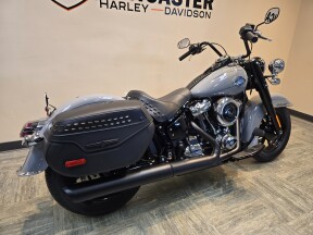 2026 Harley-Davidson® Heritage Classic Dark Billiard Gray Black Cast Wheels  FLHC thumb 3