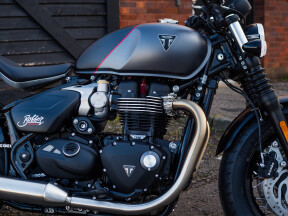 2026 Triumph Bonneville Bobber  thumb 0