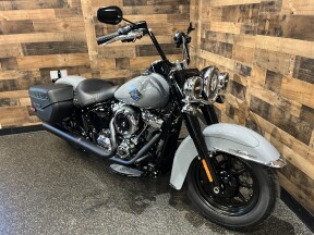 2026 Harley-Davidson® Heritage Classic Dark Billiard Gray Black Cast Wheels  FLHC thumb 3