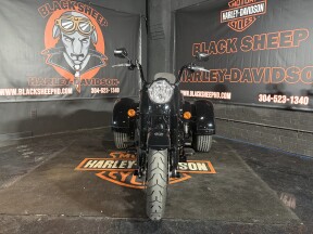 2025 Harley-Davidson® Freewheeler™ FLRT thumb 1
