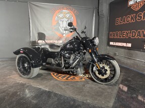 2025 Harley-Davidson® Freewheeler™ FLRT thumb 2