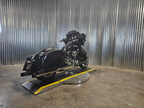 2013 Harley-Davidson® Street Glide® BLACK PEARL thumb 2