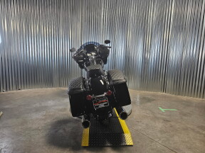 2023 Harley-Davidson® Road Glide® Vivid Black thumb 0