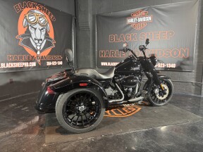 2025 Harley-Davidson® Freewheeler™ FLRT thumb 3