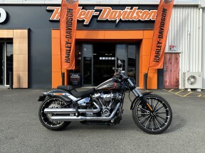 2024 Harley-Davidson® Breakout™ 117 Vivid Black thumb 3