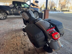 2026 Harley Davidson Heritage Classic FLHC thumb 2