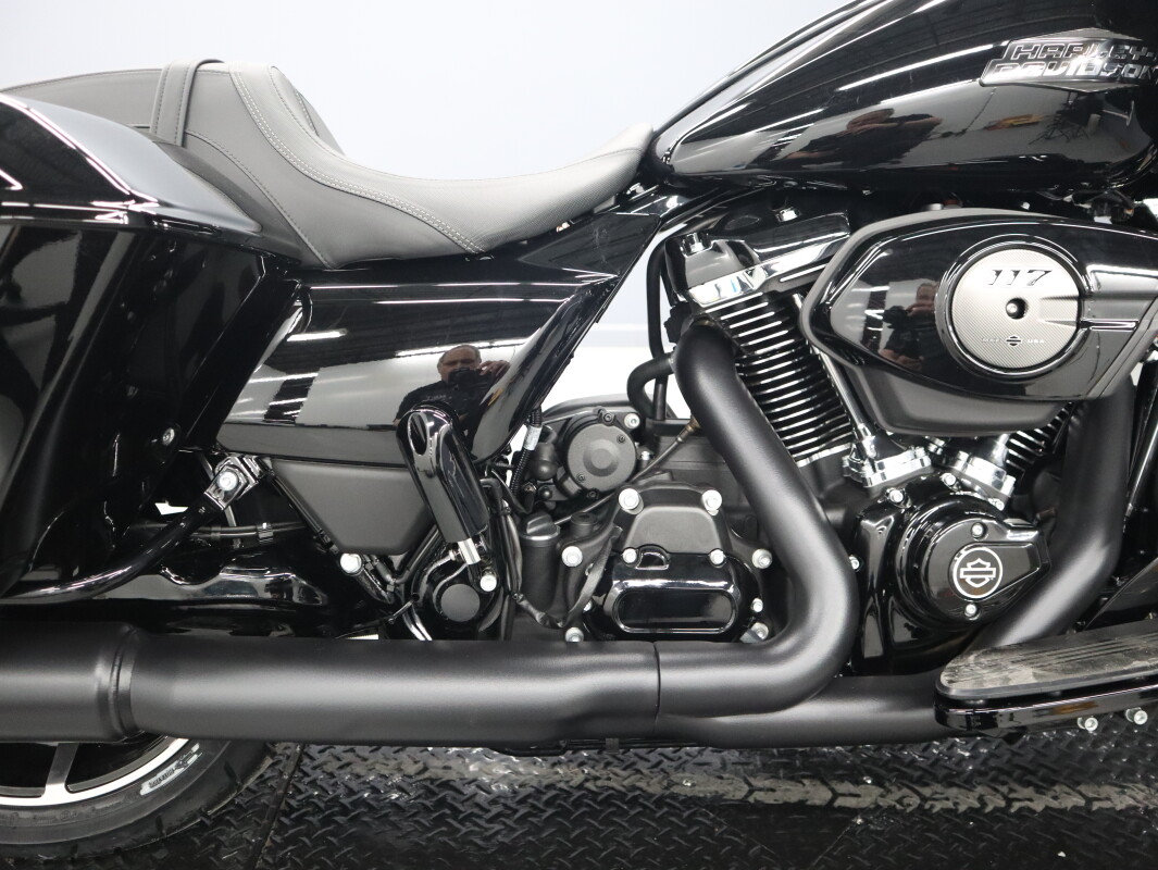 2026 Harley-Davidson® Road Glide™ FLTRX, photo 18
