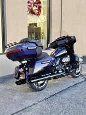2026 Harley-Davidson® Street Glide Limited FLHXL thumb 2